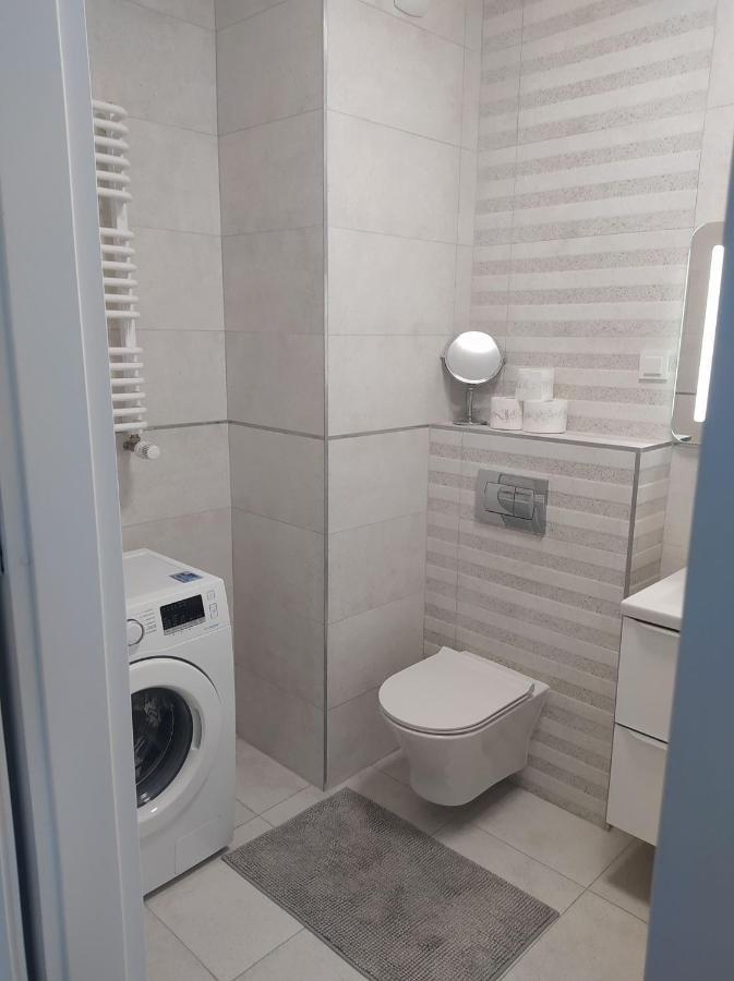 Silver Apartment วอร์ซอ ภายนอก รูปภาพ